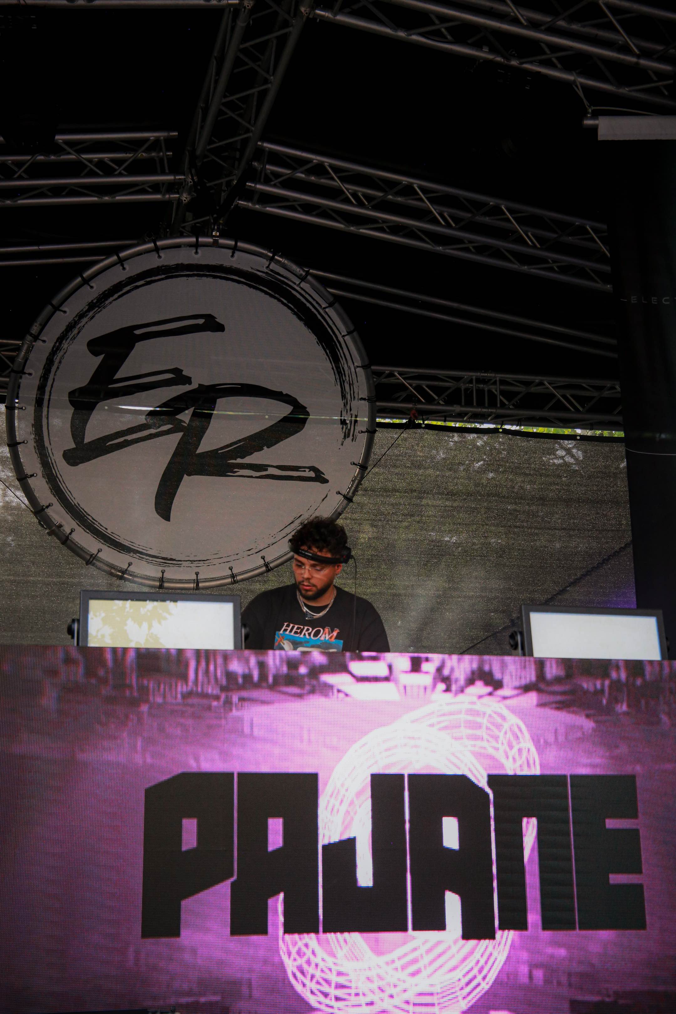 Electric_residence_012