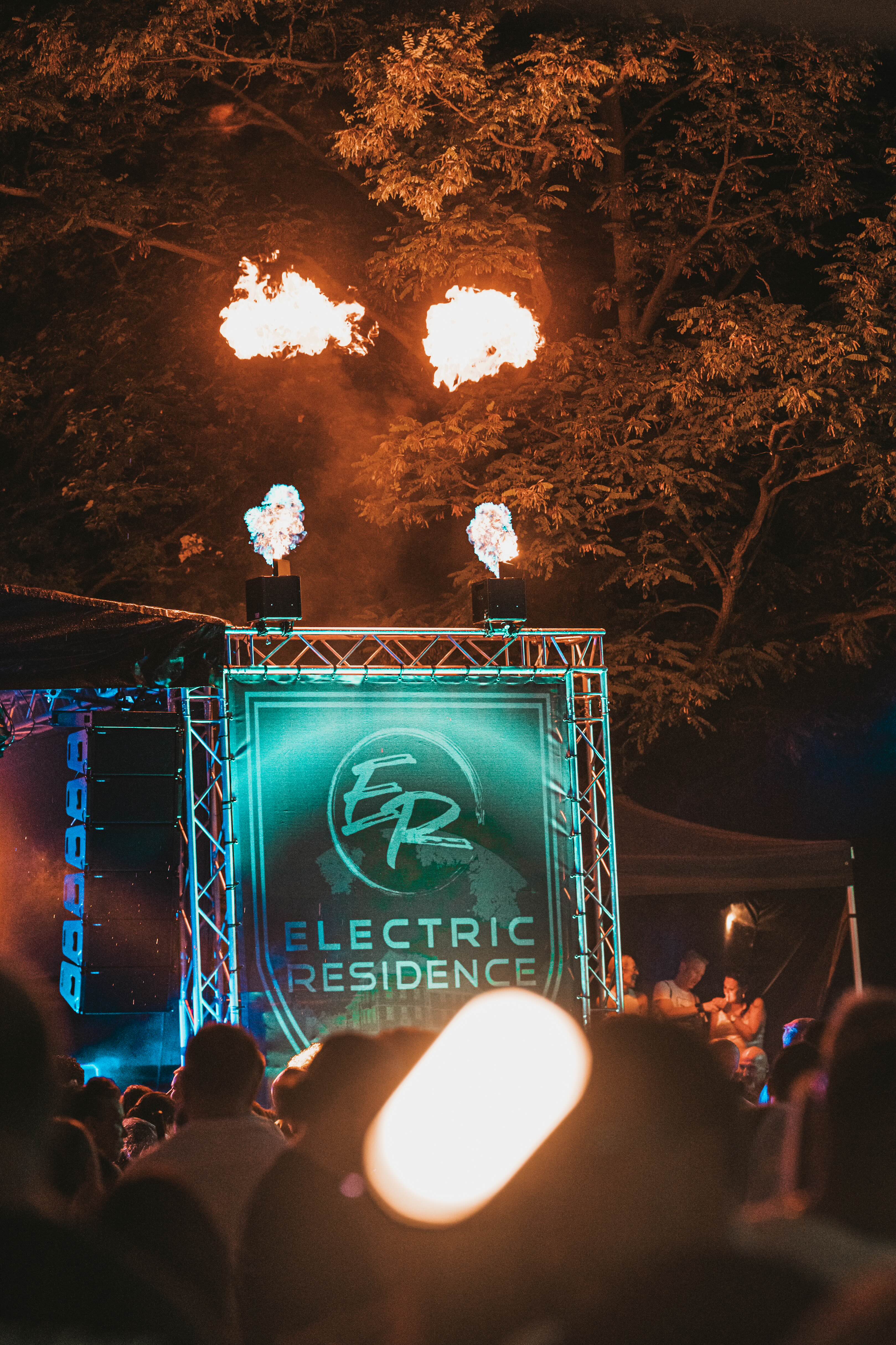 Electric_residence_043