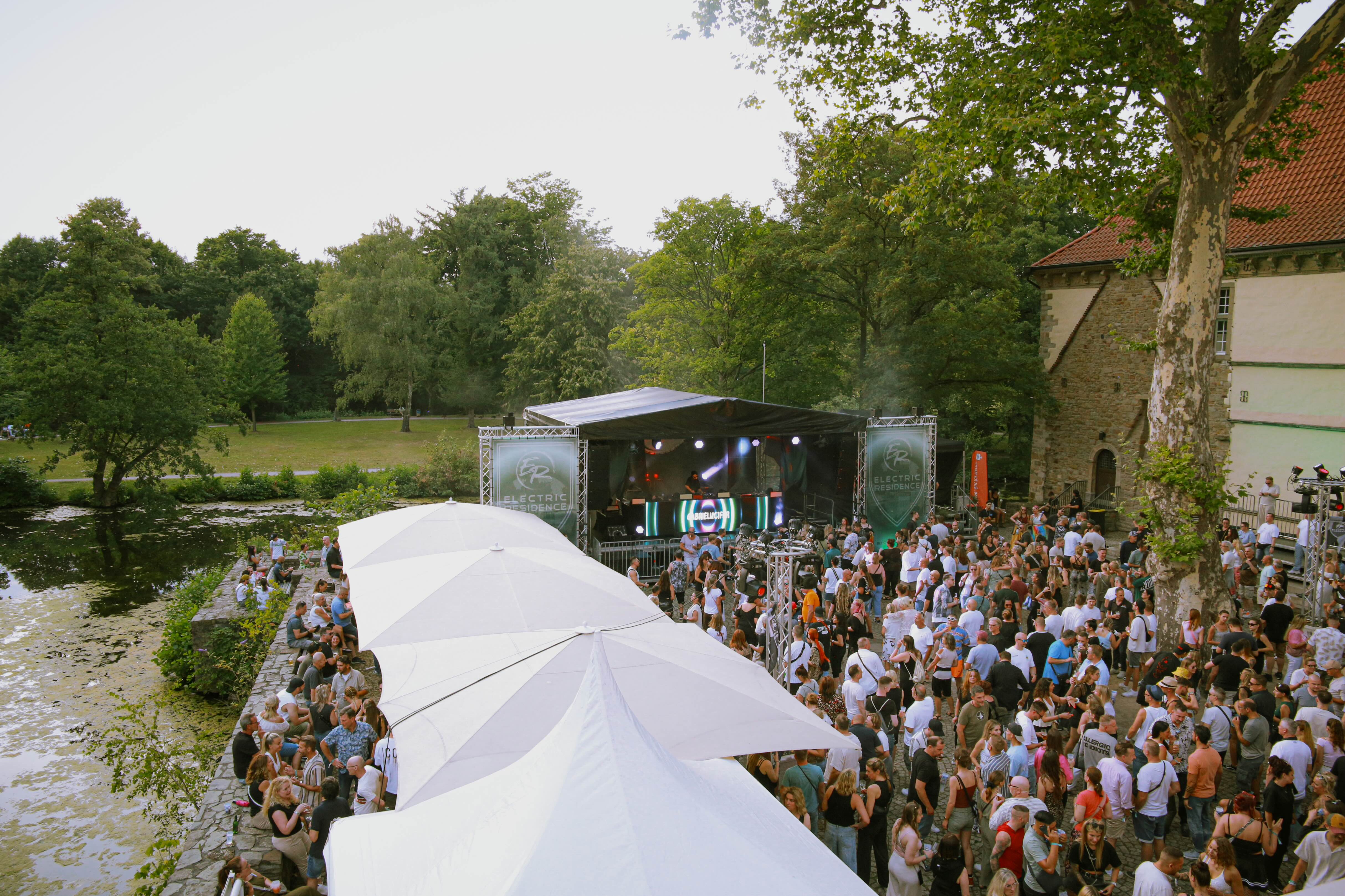 Electric_residence_057