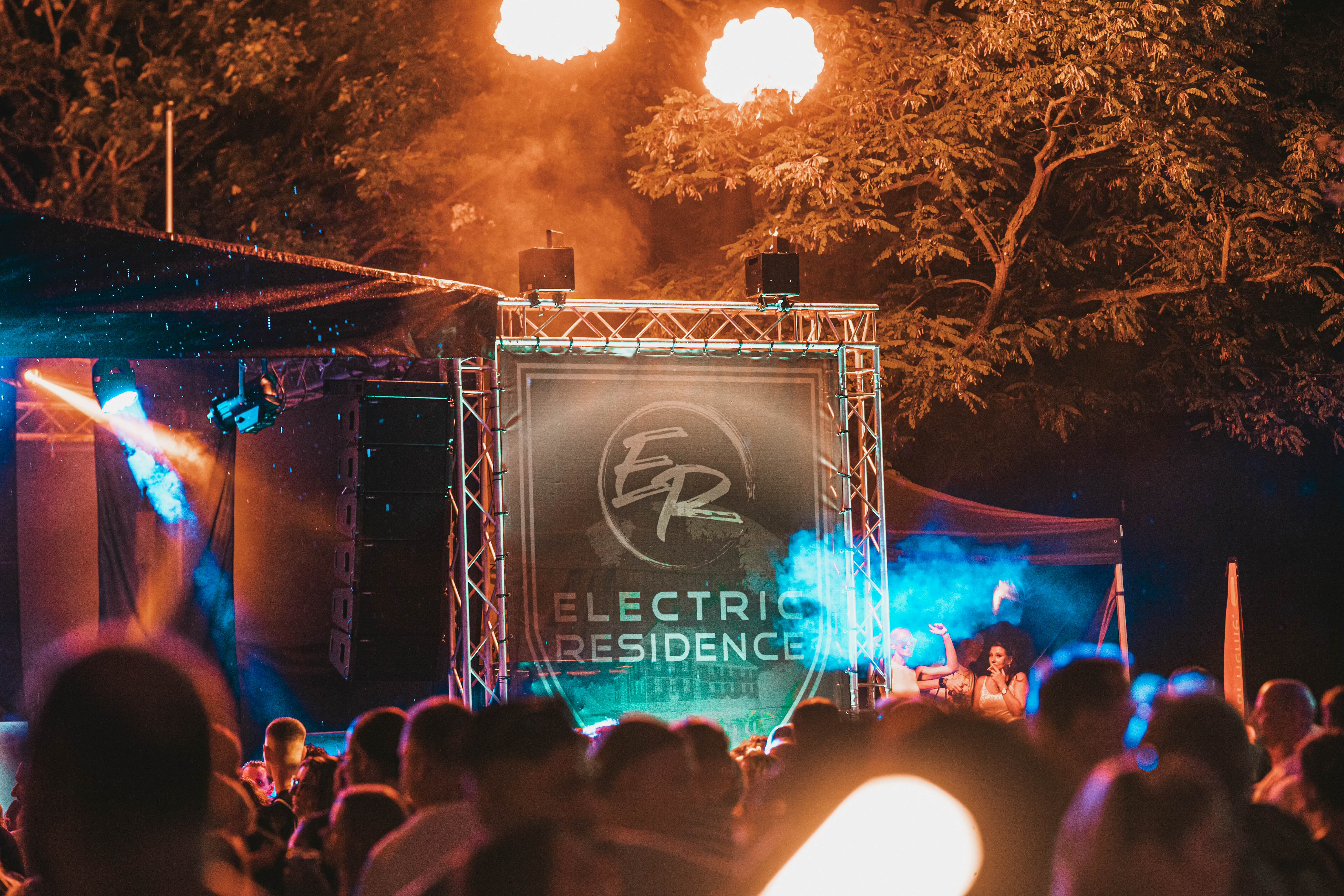 Electric_residence_066